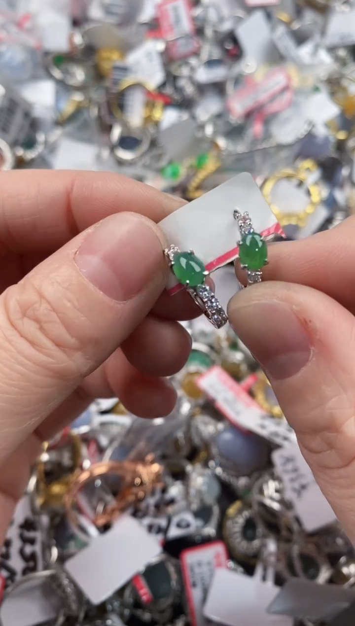 银S925镶嵌戒指翡翠333      9