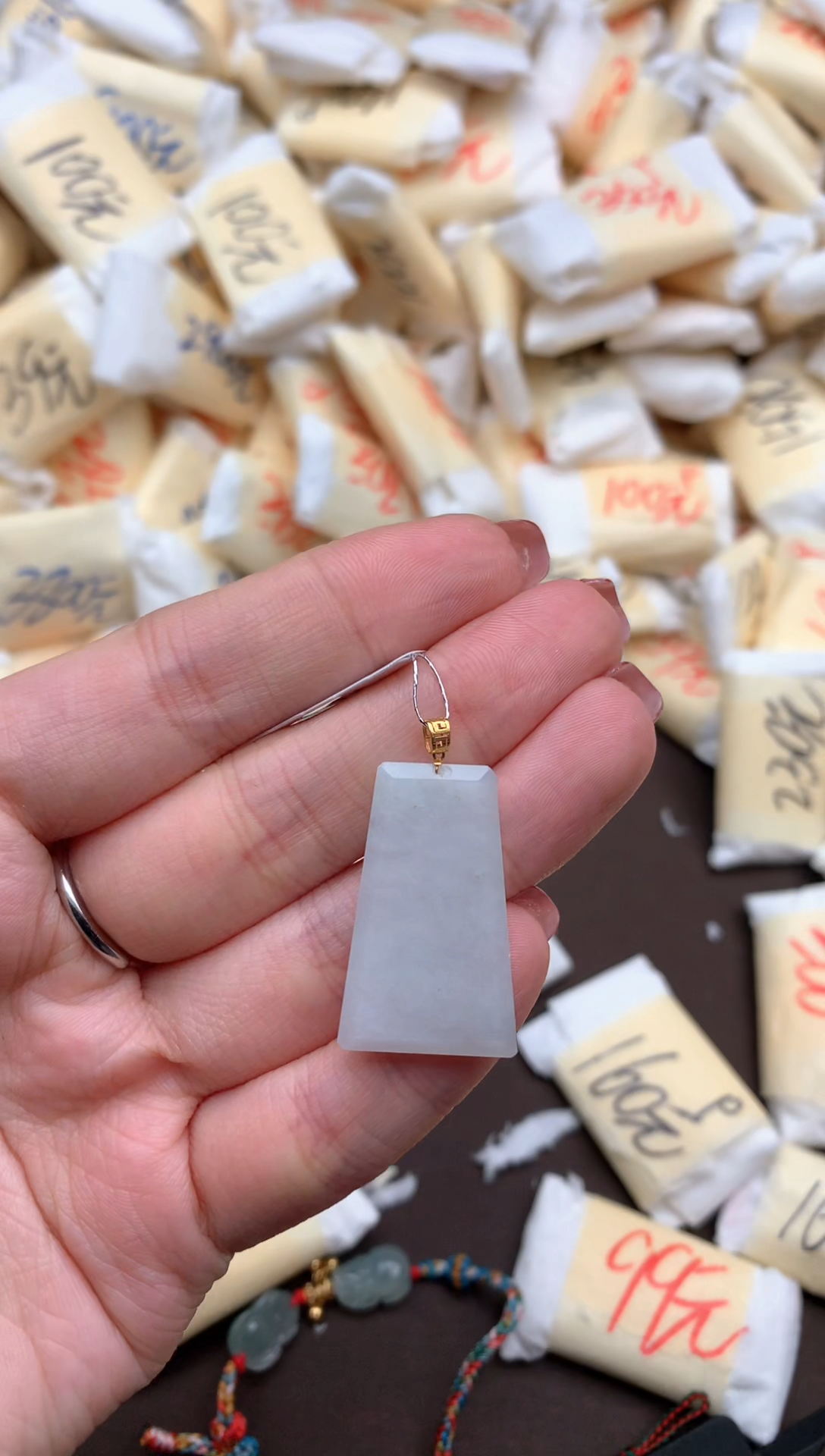 【闪购商品】翡翠挂件18K金镶嵌一