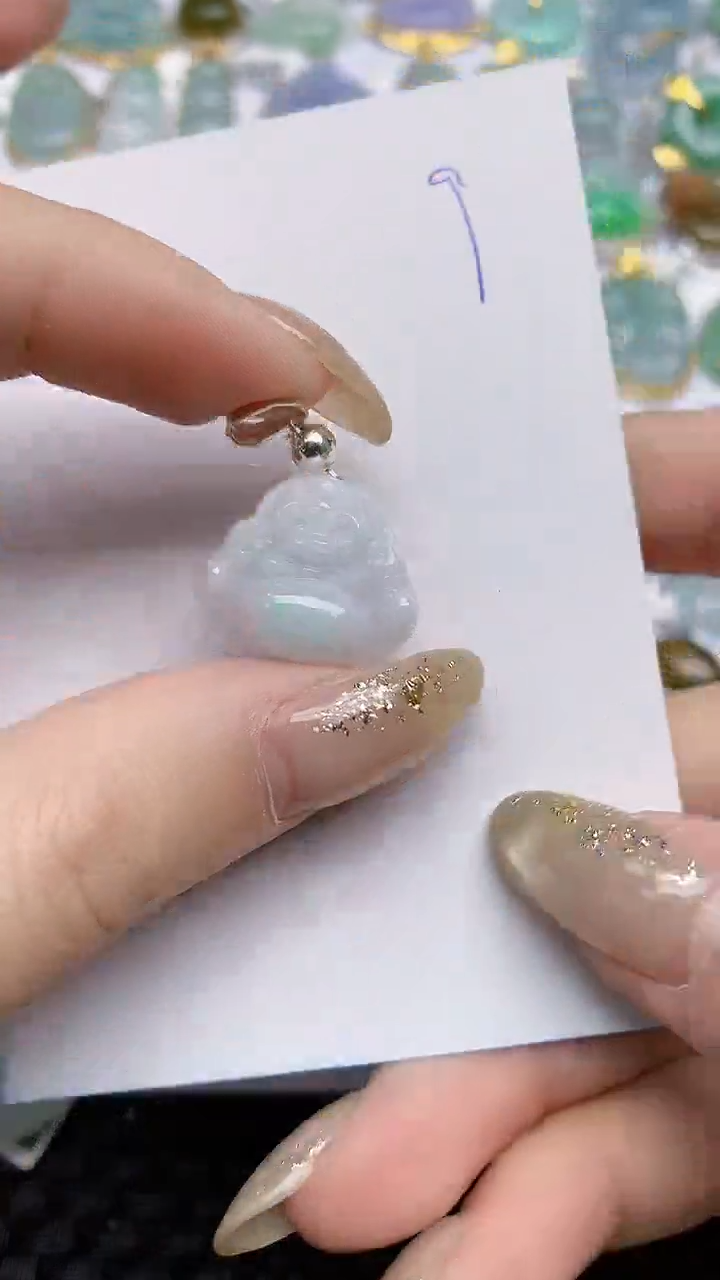【闪购商品】翡翠颈饰未镶嵌 天然翡翠A货