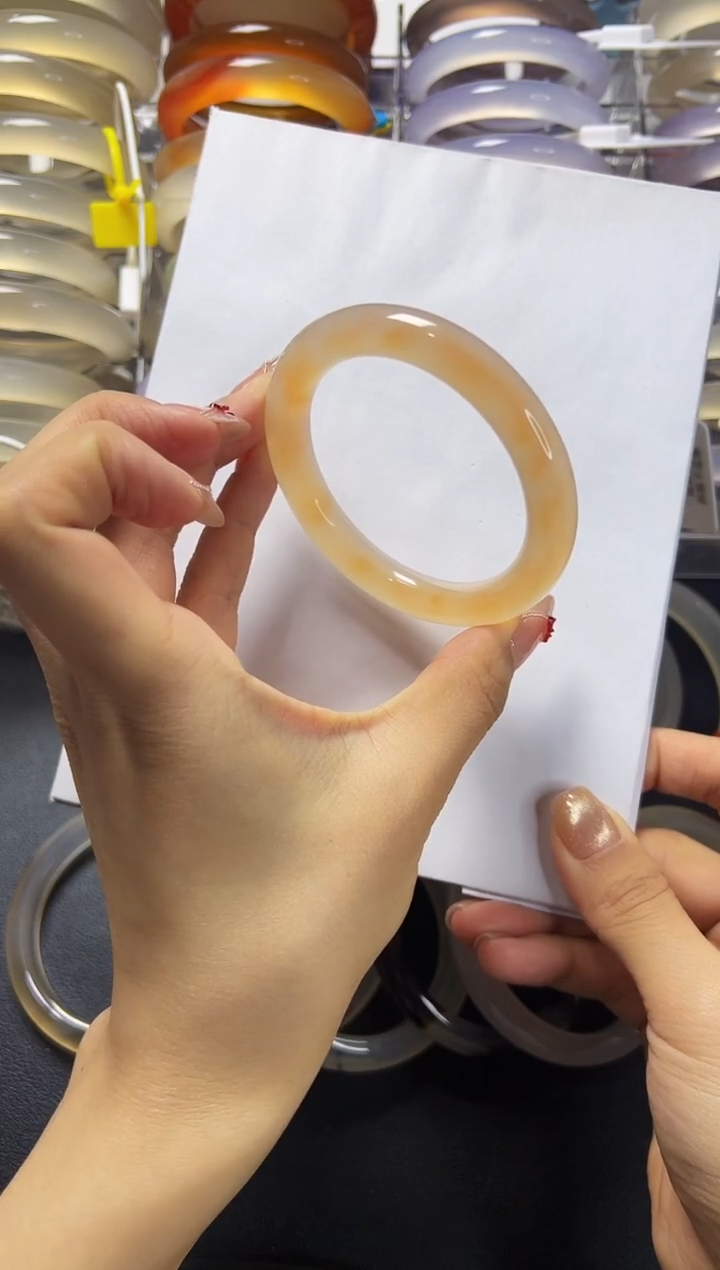 【闪购商品】玛瑙/玉髓手镯未镶嵌53-54