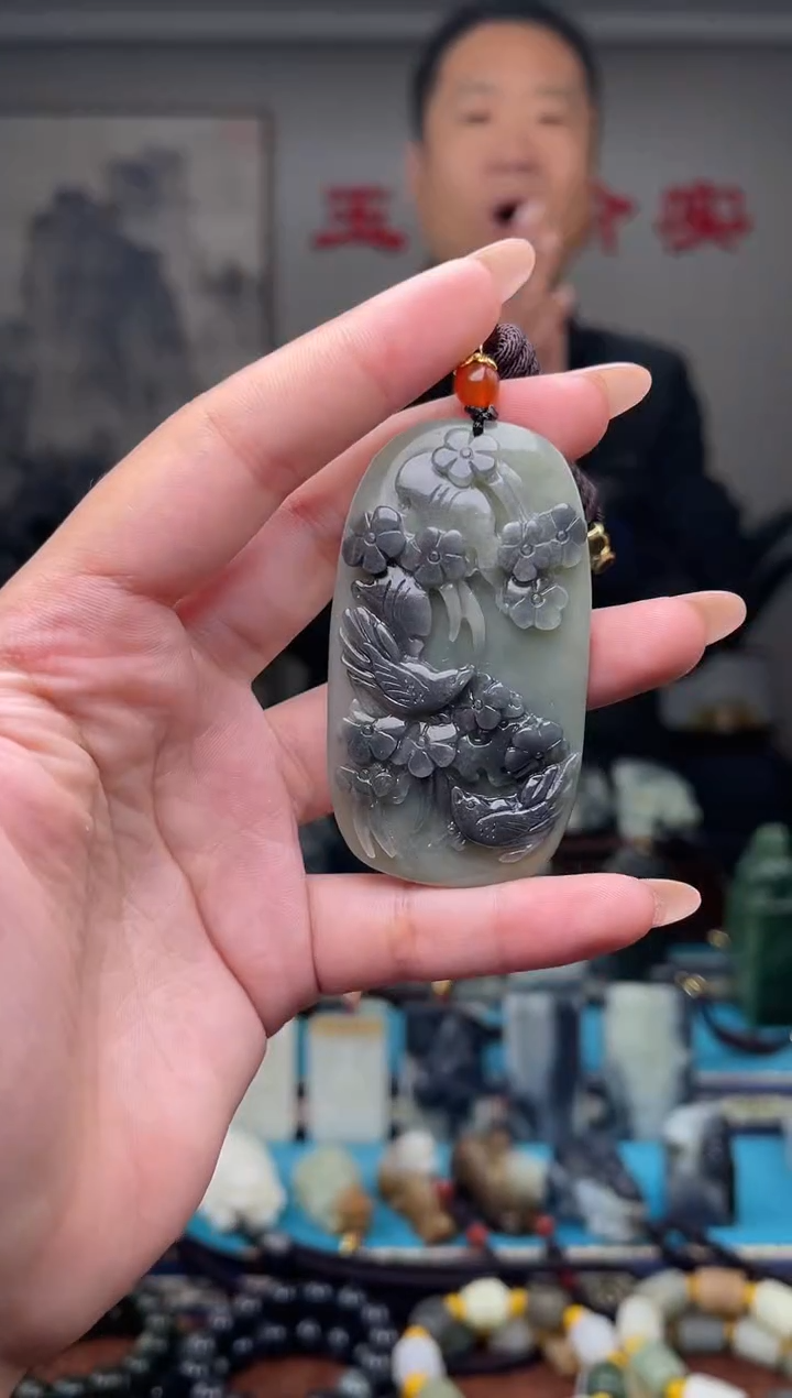 未镶嵌和田玉挂件1