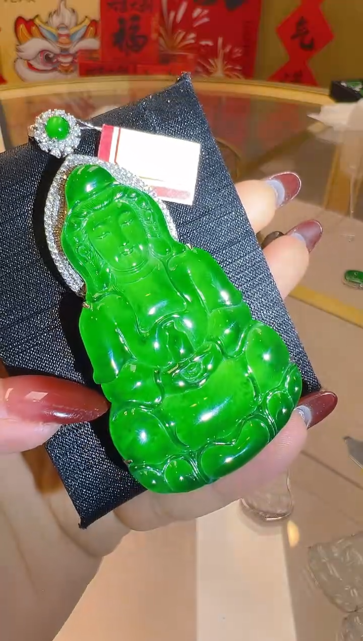 【闪购商品】翡翠吊坠(不含链)18K金镶嵌多样性团购发一件