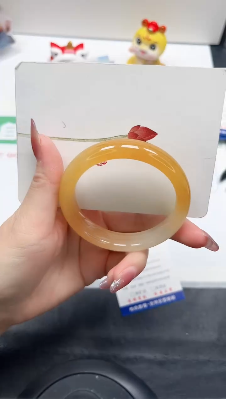 【闪购商品】石英质玉手镯未镶嵌133-57.3