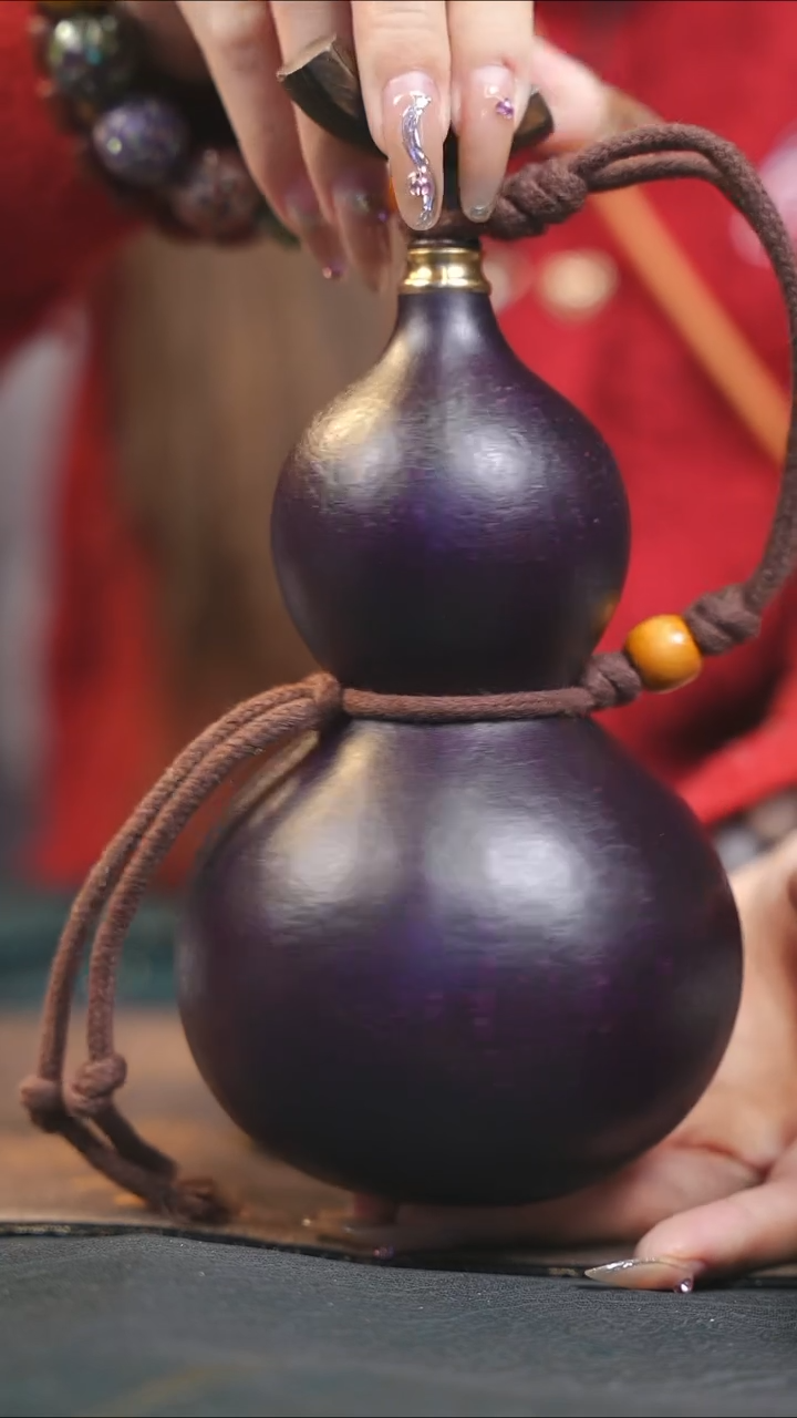 【闪购商品】WJ188大漆酒葫芦不包手串及旋转底座