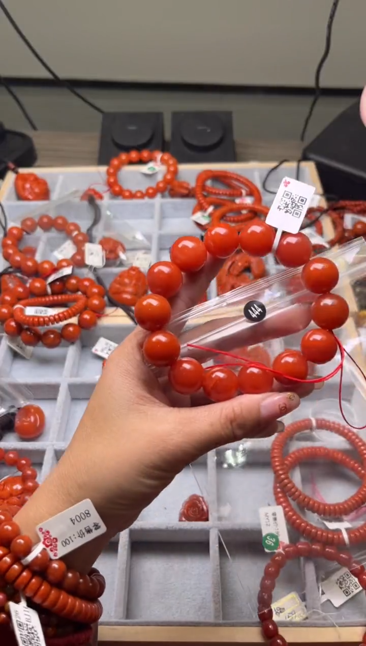 【闪购商品】南红玛瑙珠宝奇石未镶嵌444-15