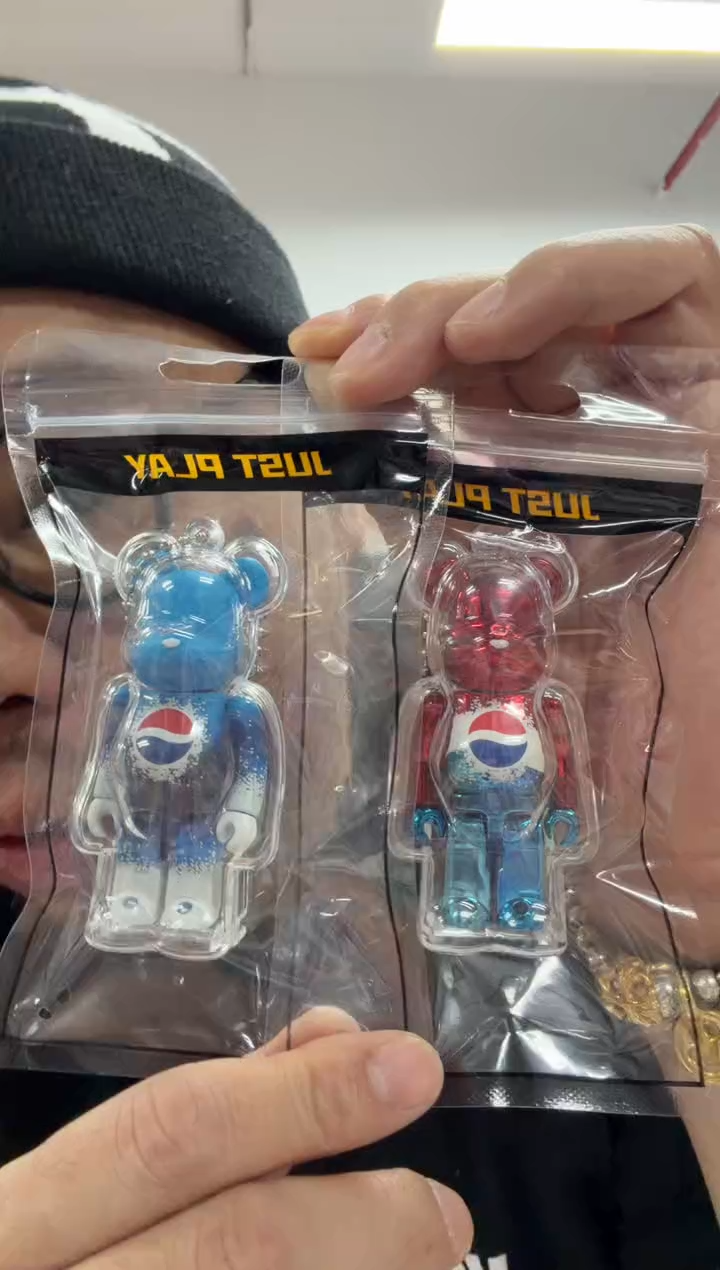 动态1clot百事可乐100%一对带小熊壳