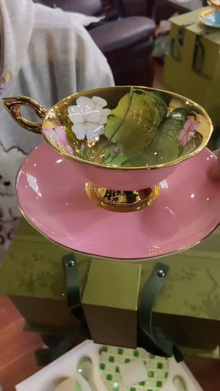 【闪购商品】鸿辉家品牌瓷器，京东包邮！