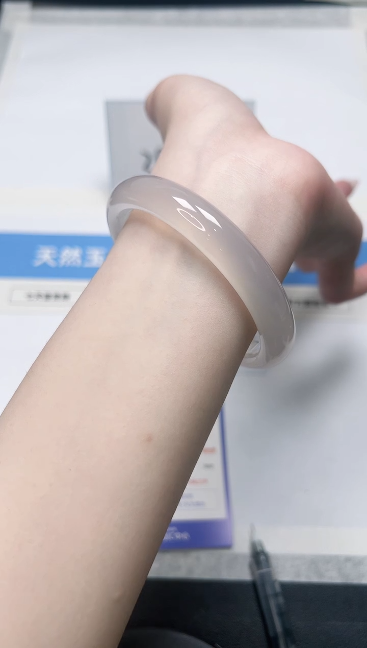 【闪购商品】石英质玉手镯未镶嵌100/荔枝60.7