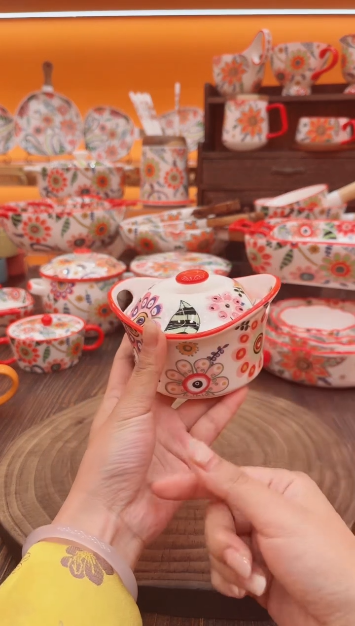 罐景德镇陶瓷盘子碟子杯子