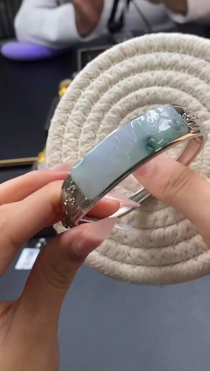 颈饰银S925镶嵌翡翠16448