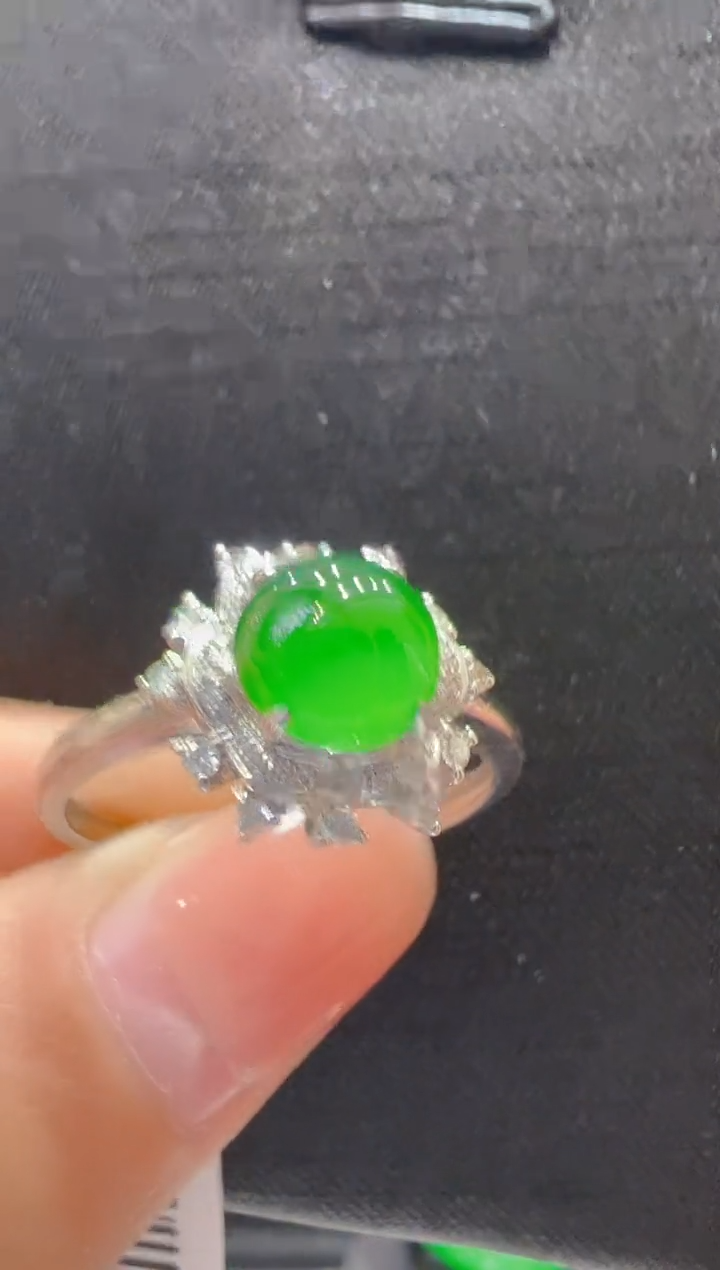 【闪购商品】翡翠戒指18K金镶嵌           