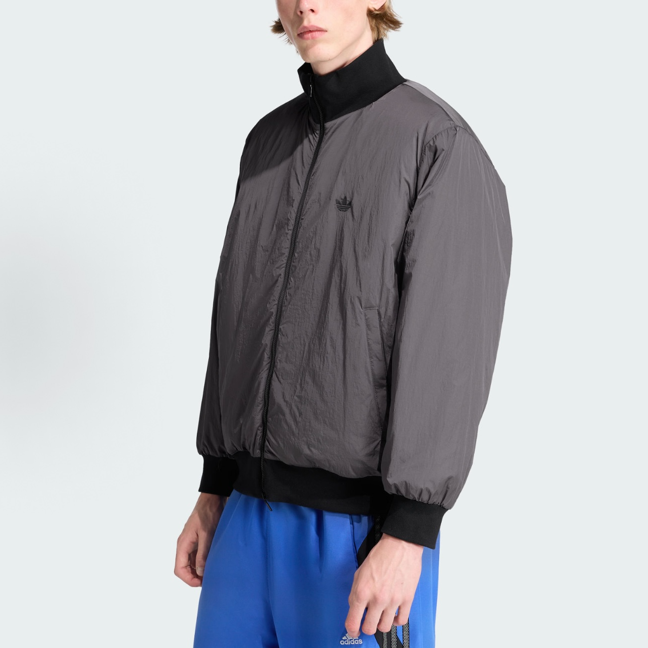ADIDAS三叶草BOMBER OVERSIZEDNYLON 运动保暖飞行员棉服 JW0980