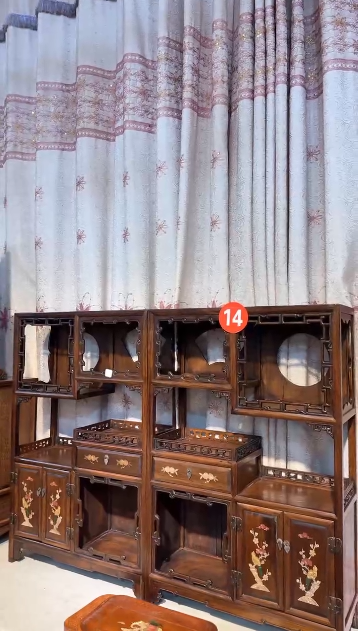 【闪购商品】木一对  博古架   工艺品