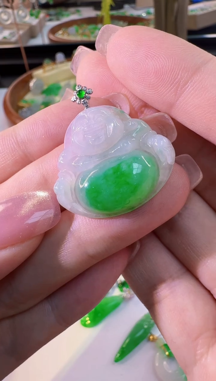 【闪购商品】翡翠颈饰18K金镶嵌缅甸翡翠A货挂件