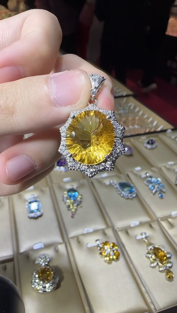 颈饰银S925镶嵌黄晶浓金高级款