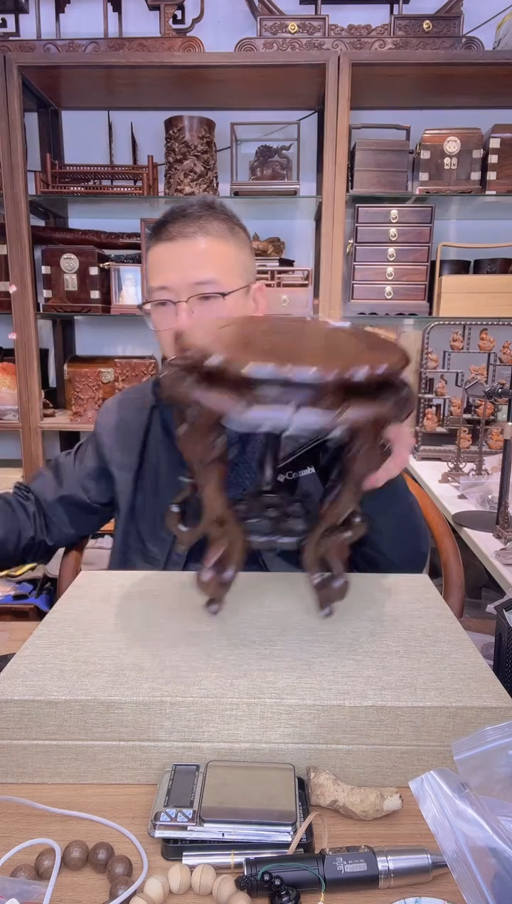 【闪购商品】乌木类书架982黑檀如意几30*26