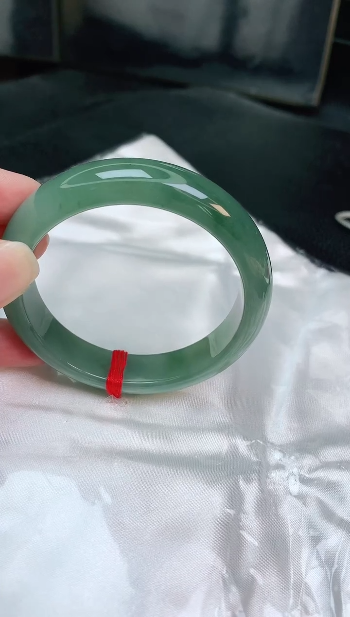 【闪购商品】翡翠手镯未镶嵌缅甸天然A货翡翠手镯