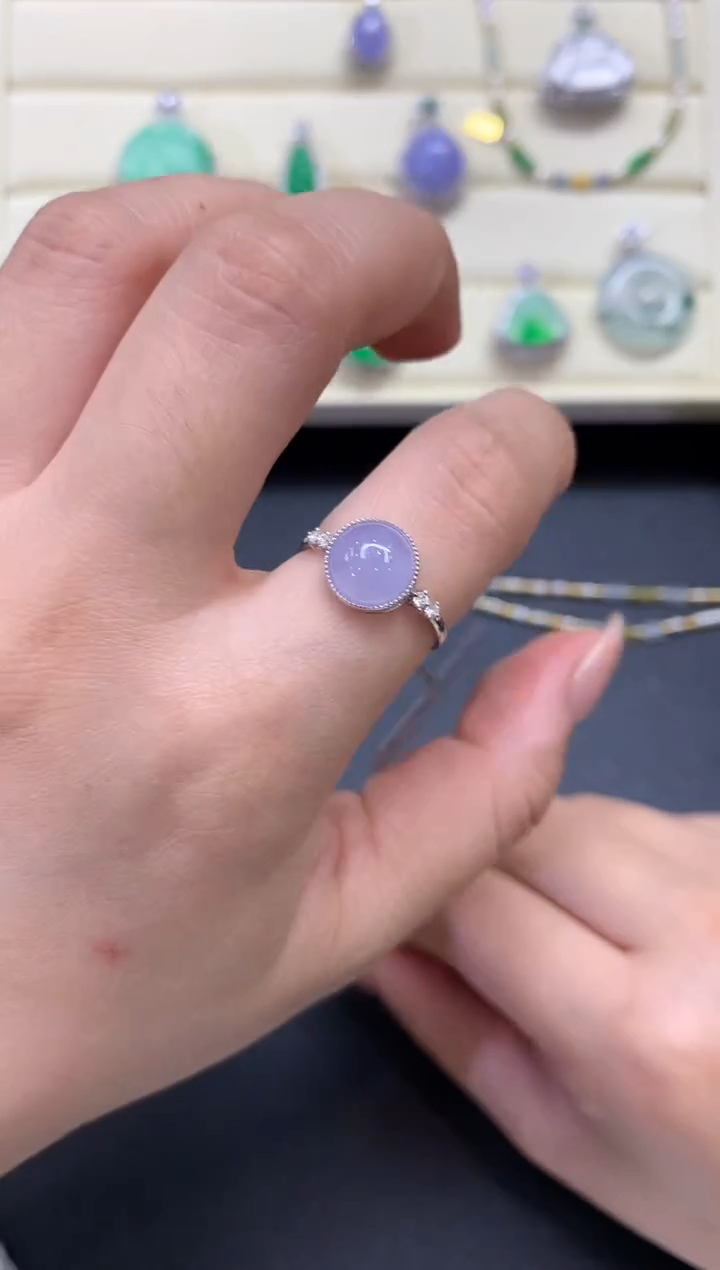 【闪购商品】翡翠颈饰18K金镶嵌Q740       