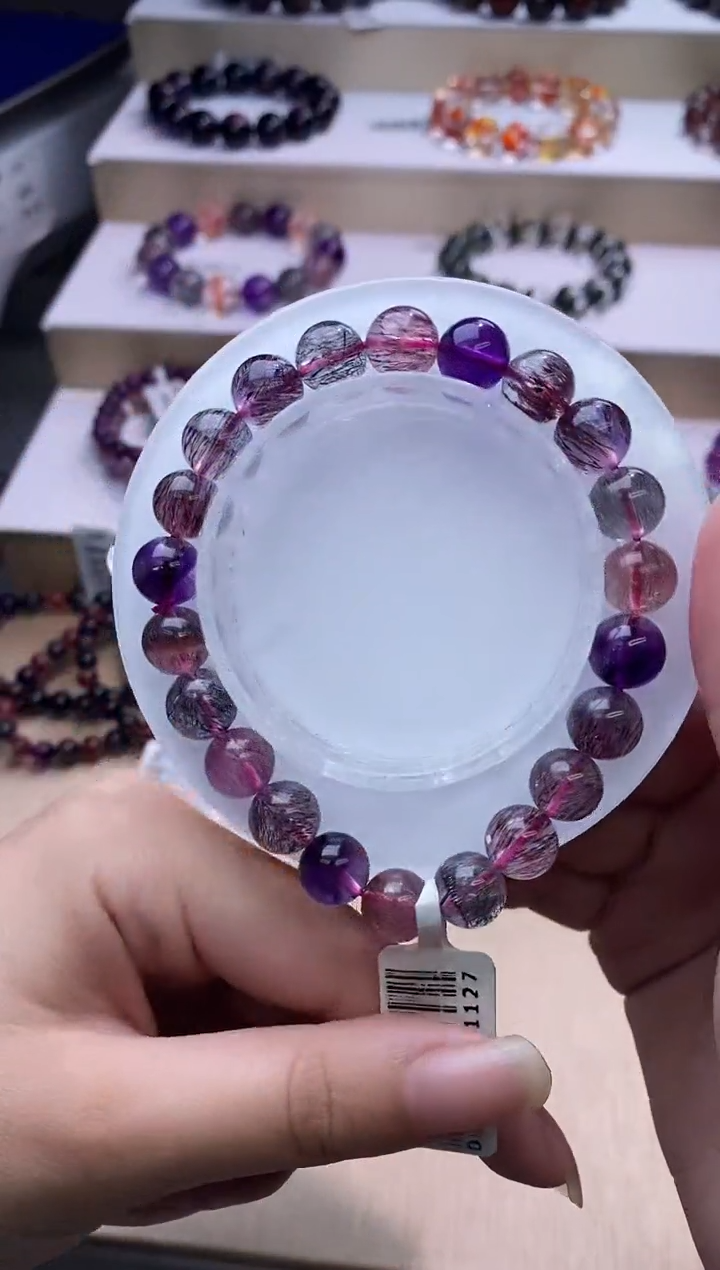 【闪购商品】水晶手链未镶嵌黑加仑超七单圈9m+