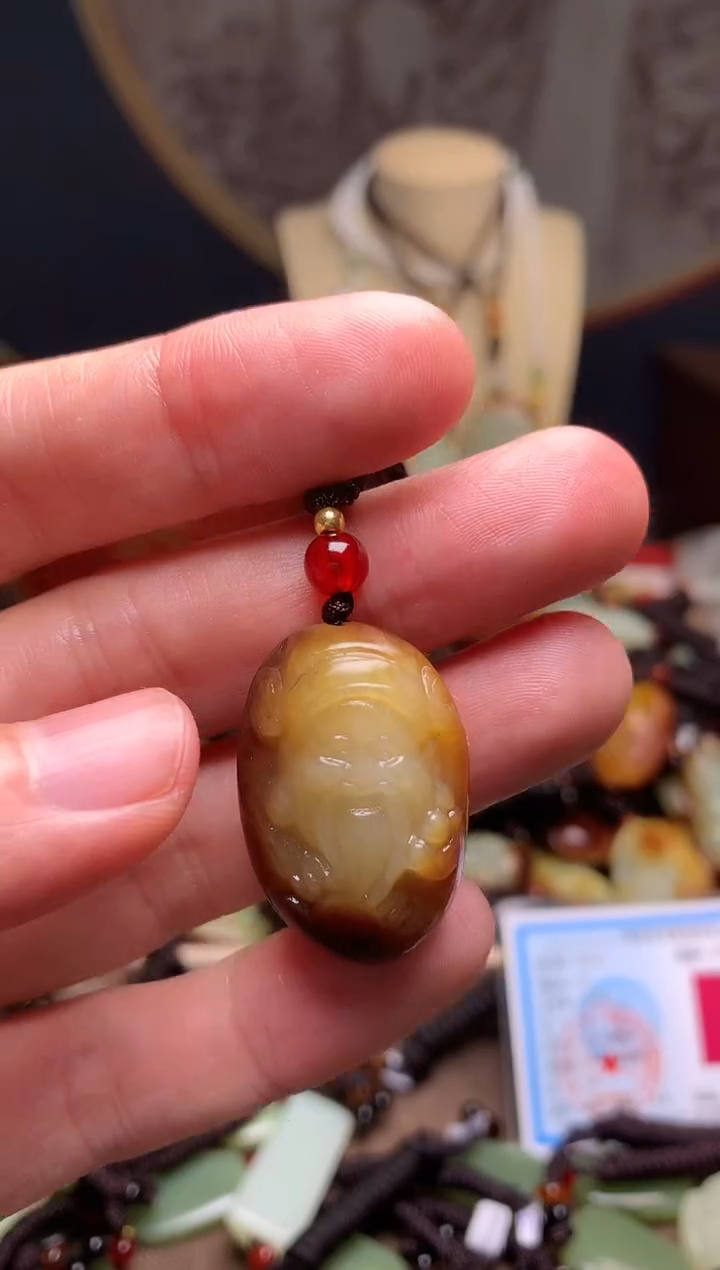 颈饰未镶嵌和田玉新疆料青海料清水和田玉吊坠