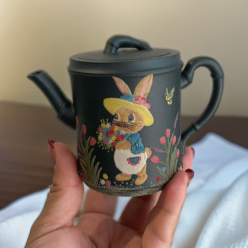 宜兴紫砂壶墨绿泥竹节油画兔子150cc