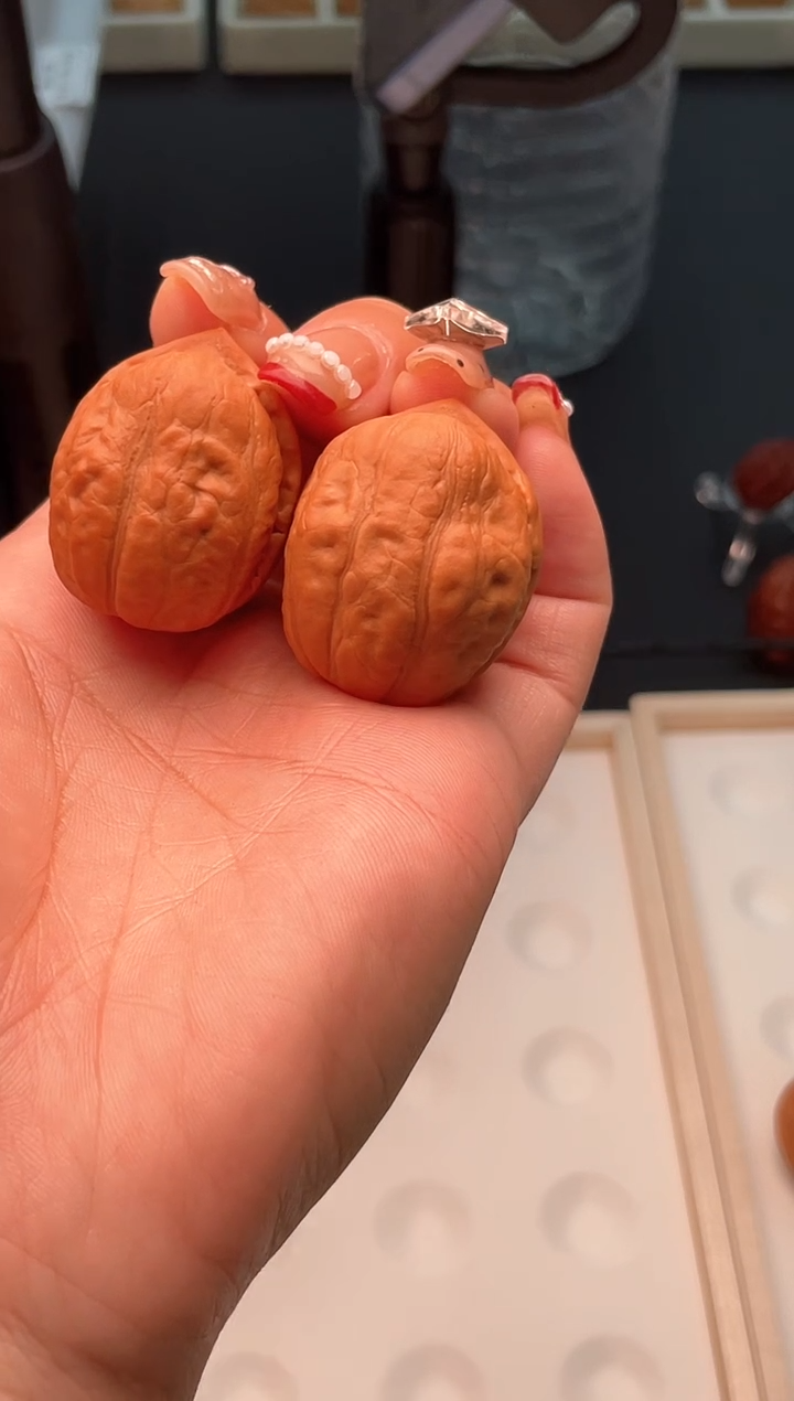 把件文玩核桃虎口蟾