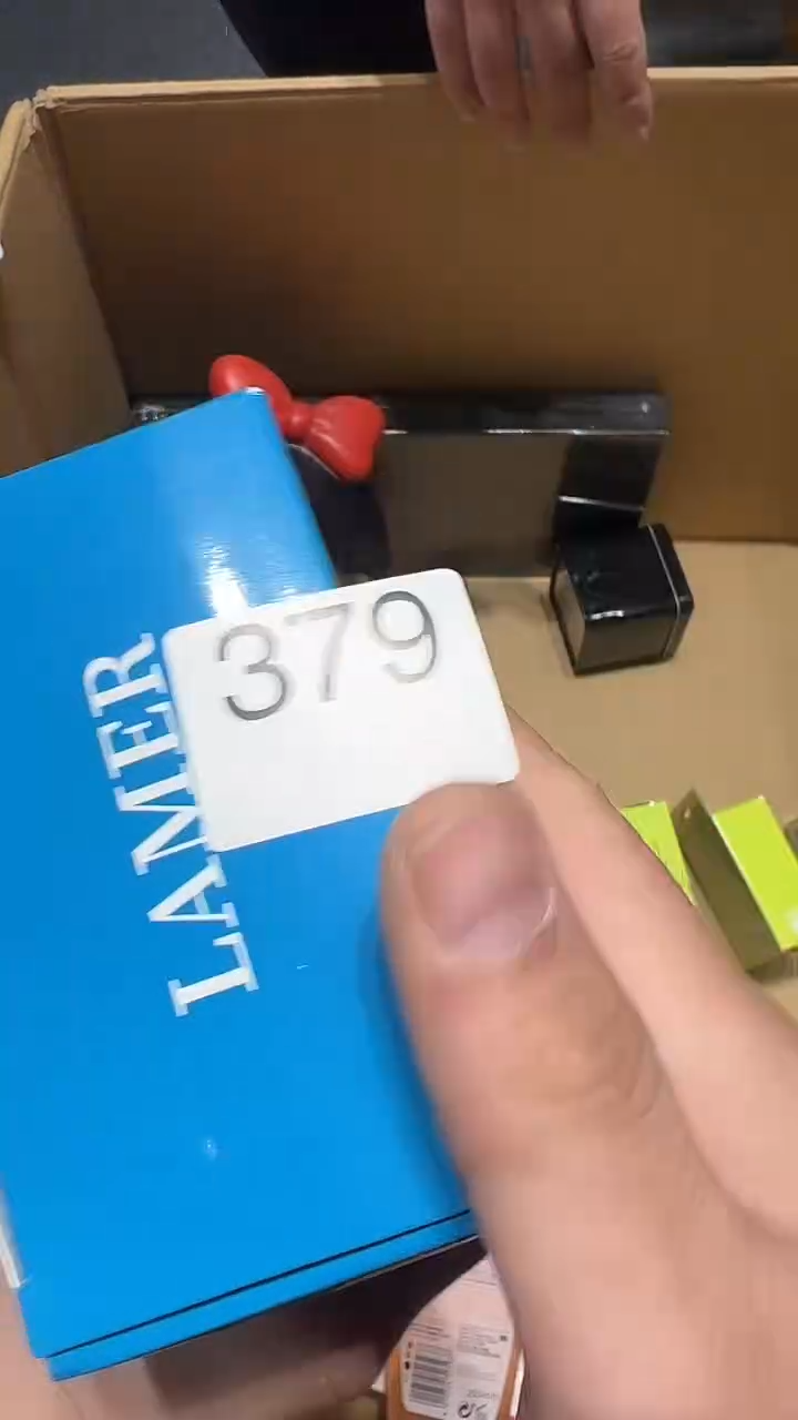 摆件五回回回379