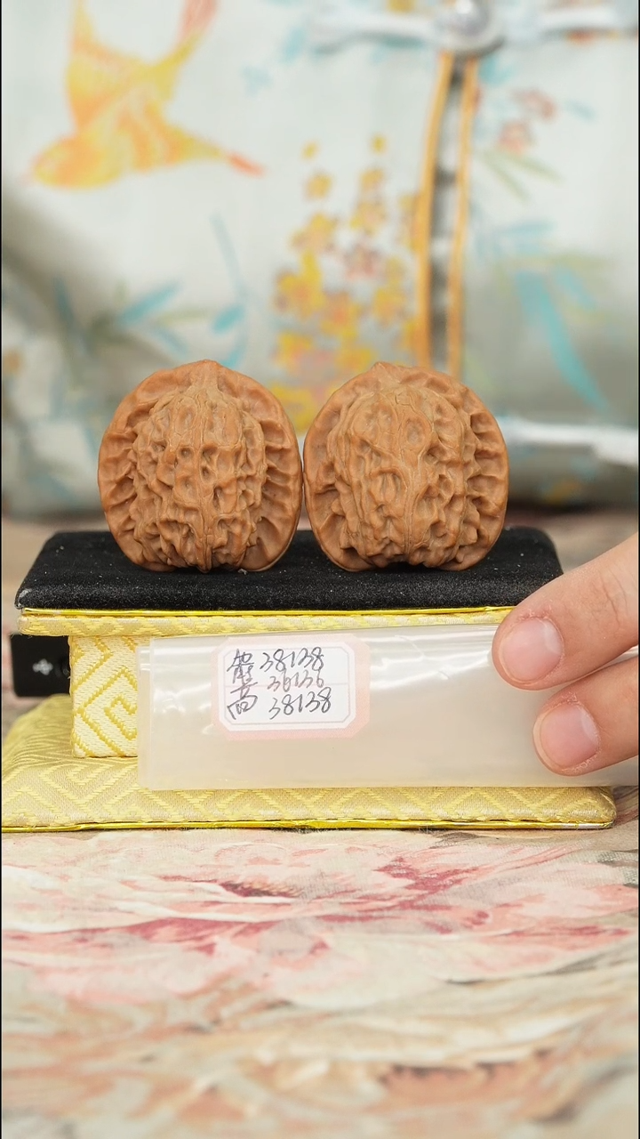 【闪购商品】文玩核桃把件非嫁接北京