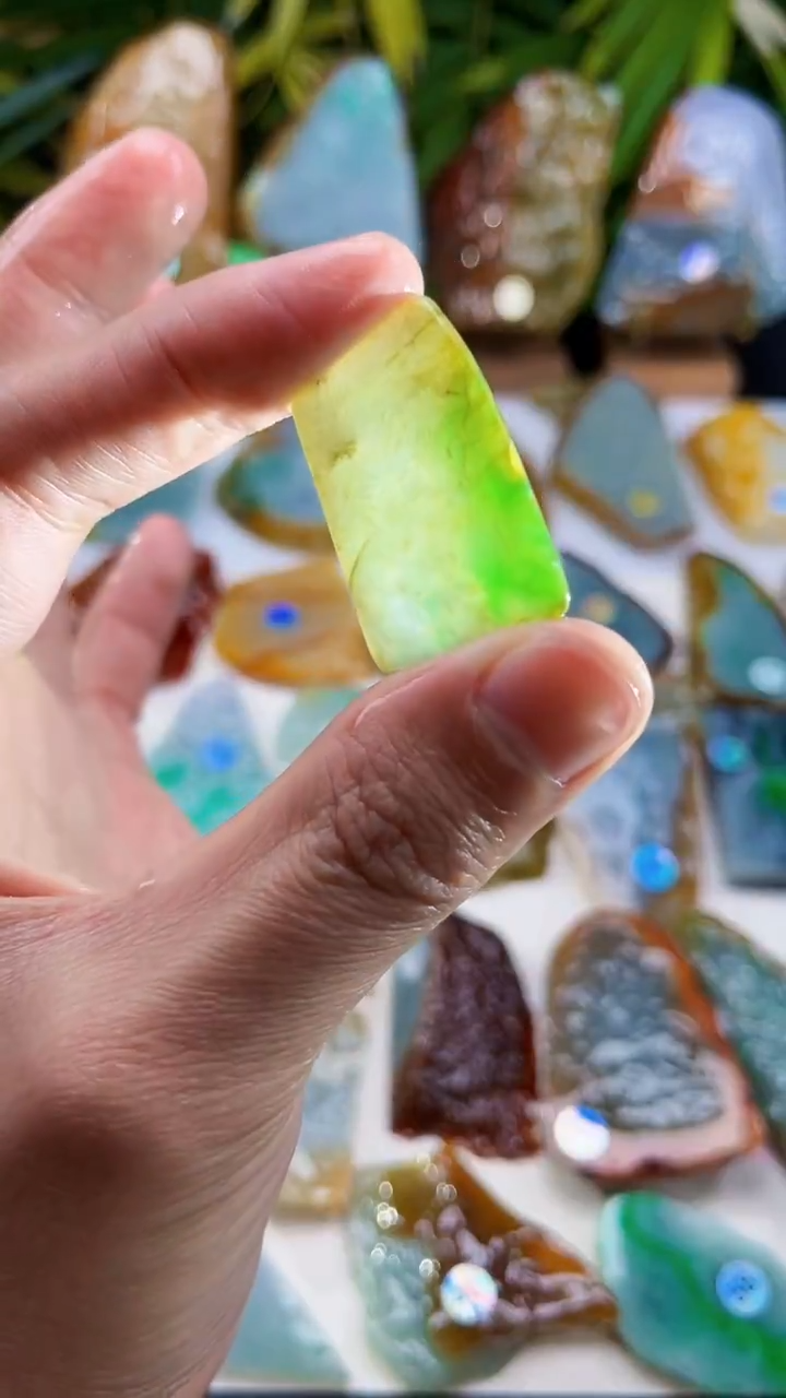 未镶嵌定制翡翠翡翠