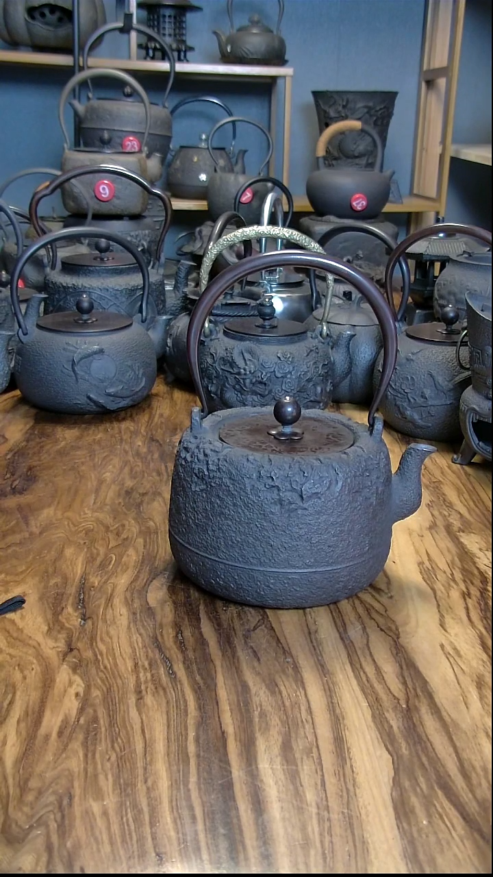 铸铁9***3精铸岩肌素壶