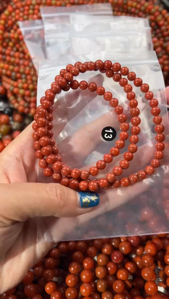 未镶嵌手串南红玛瑙6+