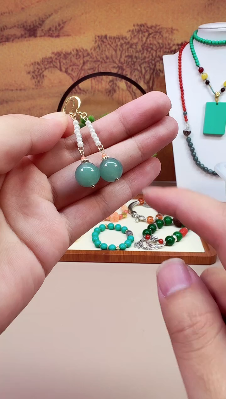 翡翠14K金镶嵌耳饰E36