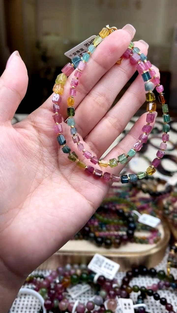 /未镶嵌碧玺碧玺项链多样性发货