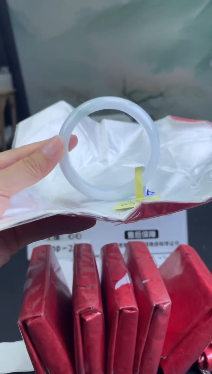 翡翠手镯未镶嵌11翡翠手镯