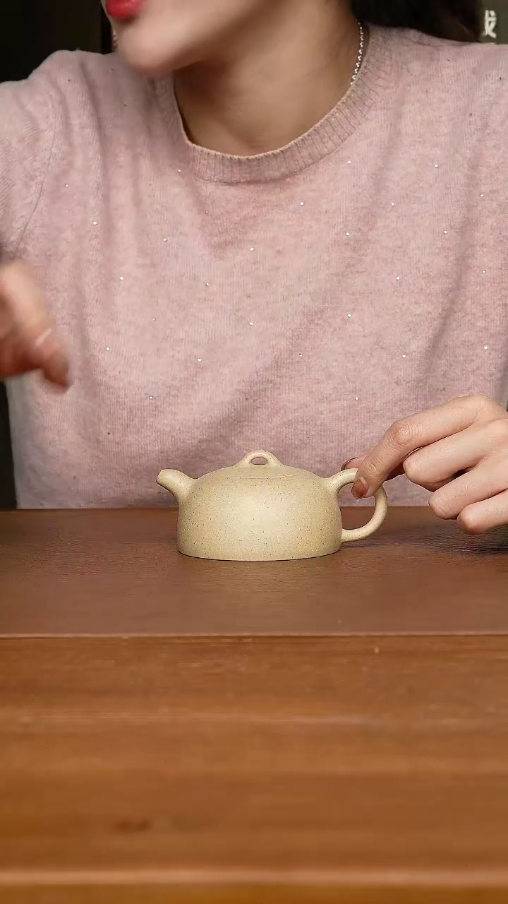 【闪购商品】紫砂茶壶@@3071陈明方半月