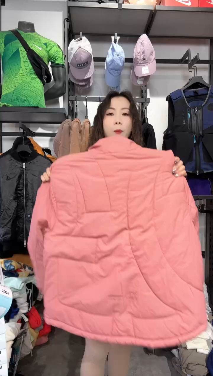 1702编码 瑕疵款直播间过款为准 尺码 175