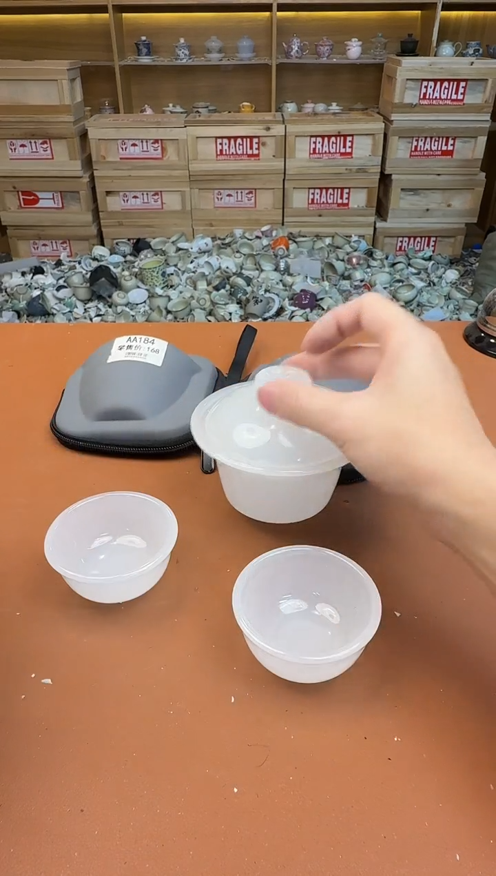 旅行有些茶具有瑕疵介意勿拍，库存清货都是孤品亏本卖