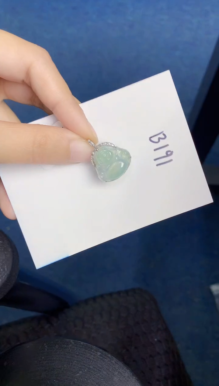 【闪购商品】翡翠颈饰18K金镶嵌000000000