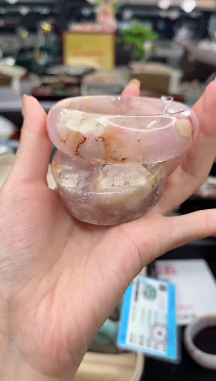 【闪购商品】石英质玉手镯未镶嵌62圈口（赠品镯心）2S9872