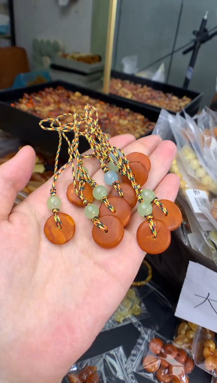 琥珀未镶嵌珠宝奇石多样性发一件