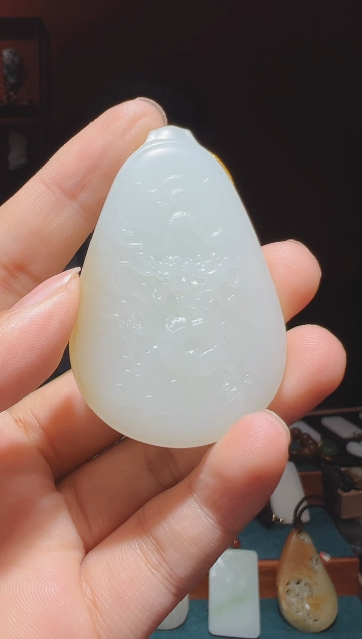 【闪购商品】和田玉吊坠(不含链)未镶嵌1