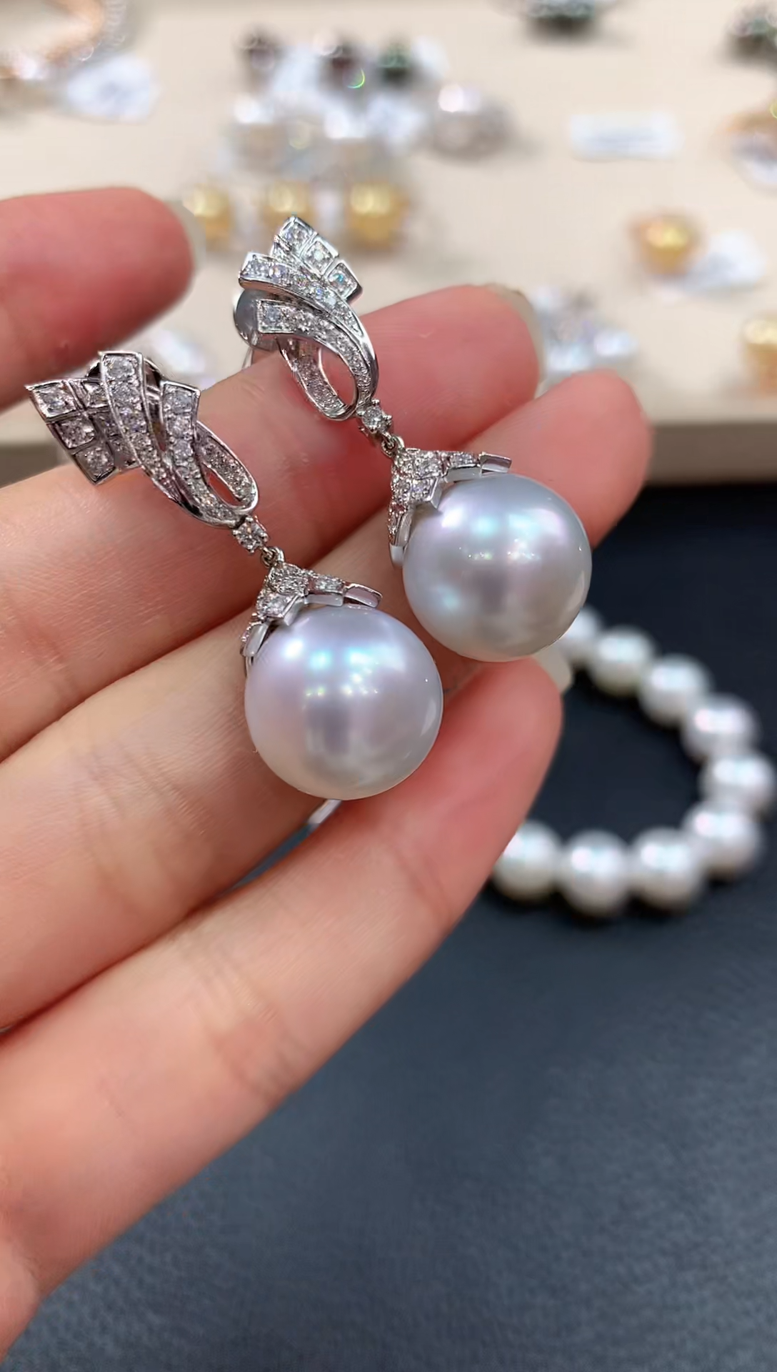 【闪购商品】18K金镶嵌海水珍珠耳饰m216