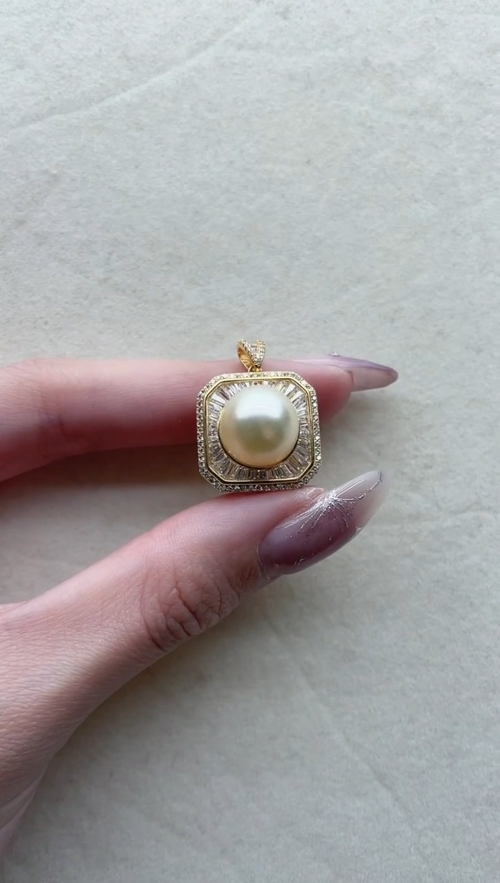 【闪购商品】淡水珍珠吊坠银S925镶嵌83