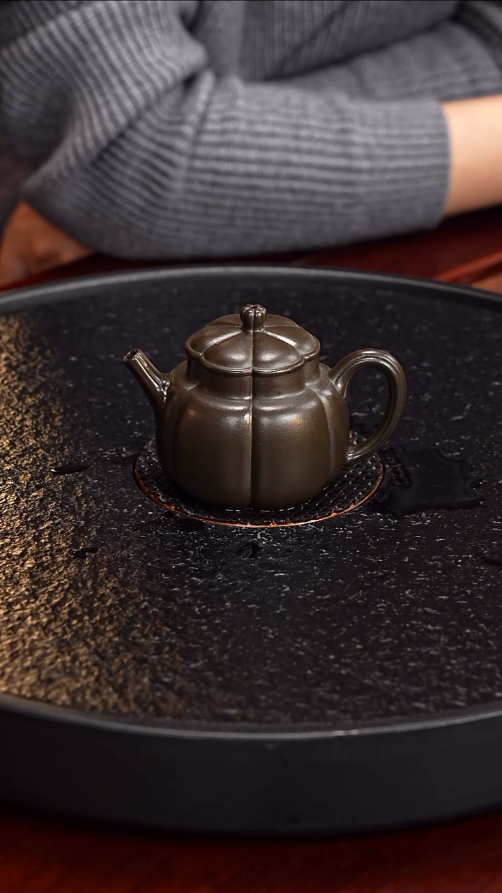 茶壶紫砂蒋敏杰 筋纹言心86 绿泥 160毫升
