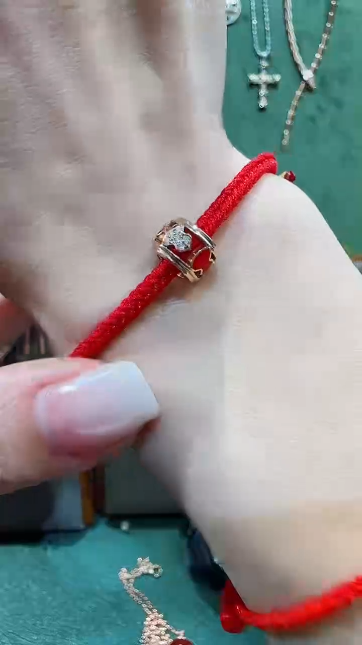 【闪购商品】钻石手链18K金镶嵌18K金钻石葫芦手链