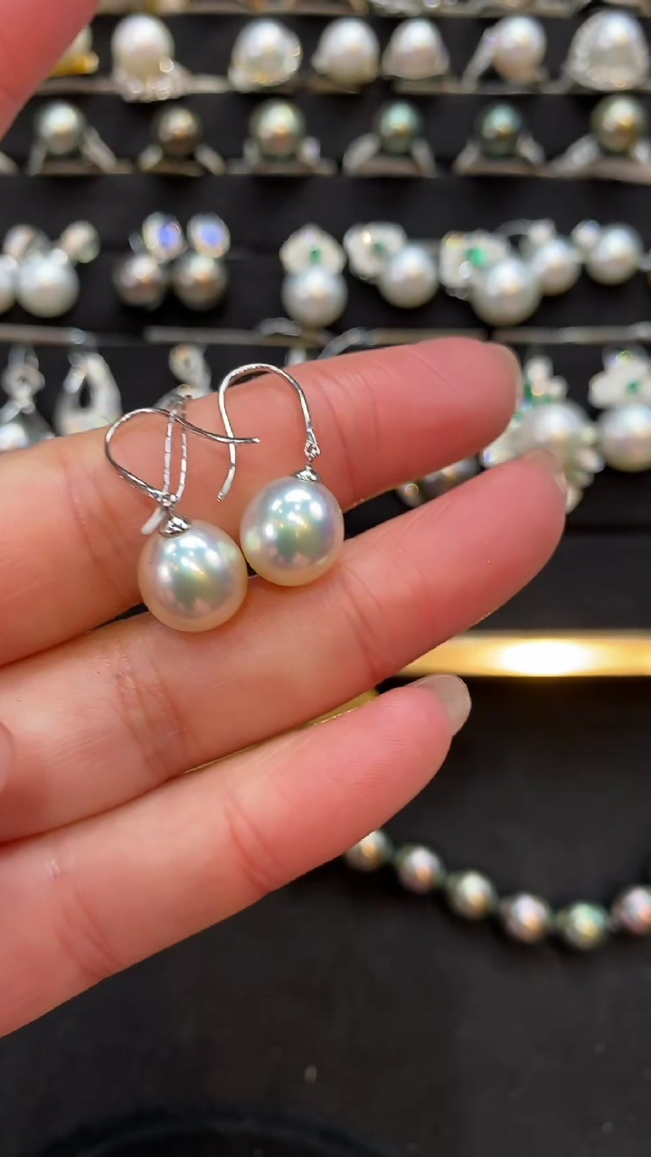 【闪购商品】海水珍珠耳饰18K金镶嵌耳环