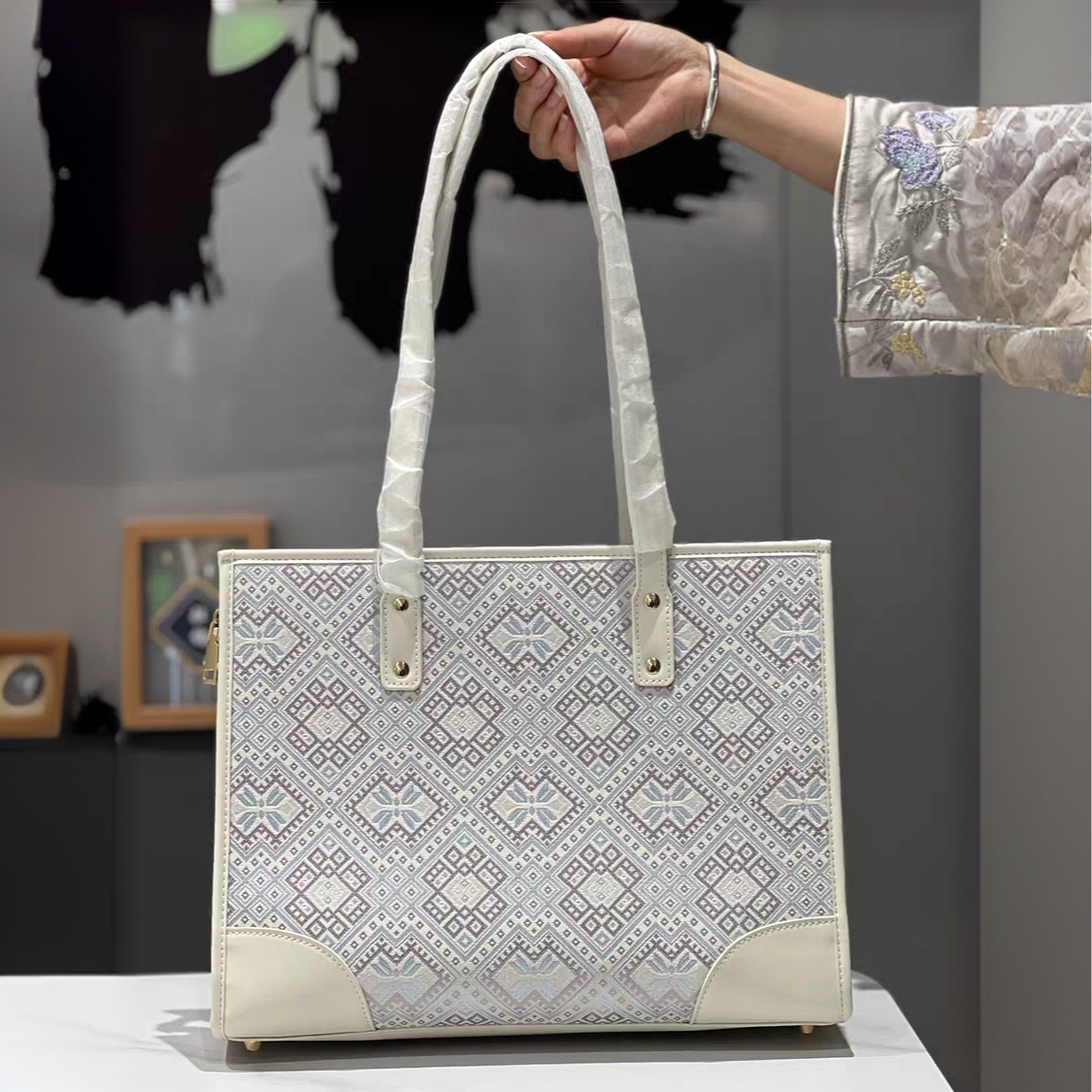 【包底蝴蝶纹】广西非遗壮锦托特包民族风复古送礼大托特时尚单肩