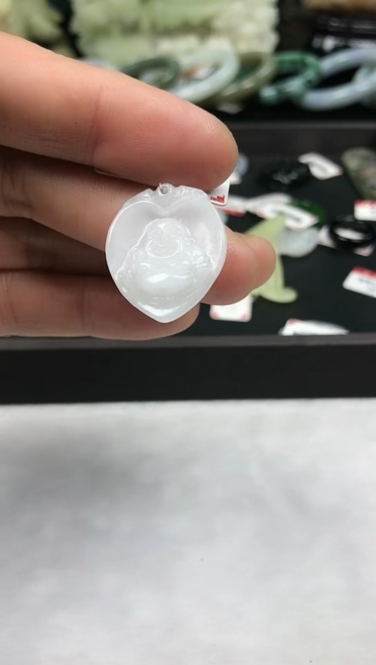 【闪购商品】翡翠吊坠(不含链)未镶嵌爱心佛