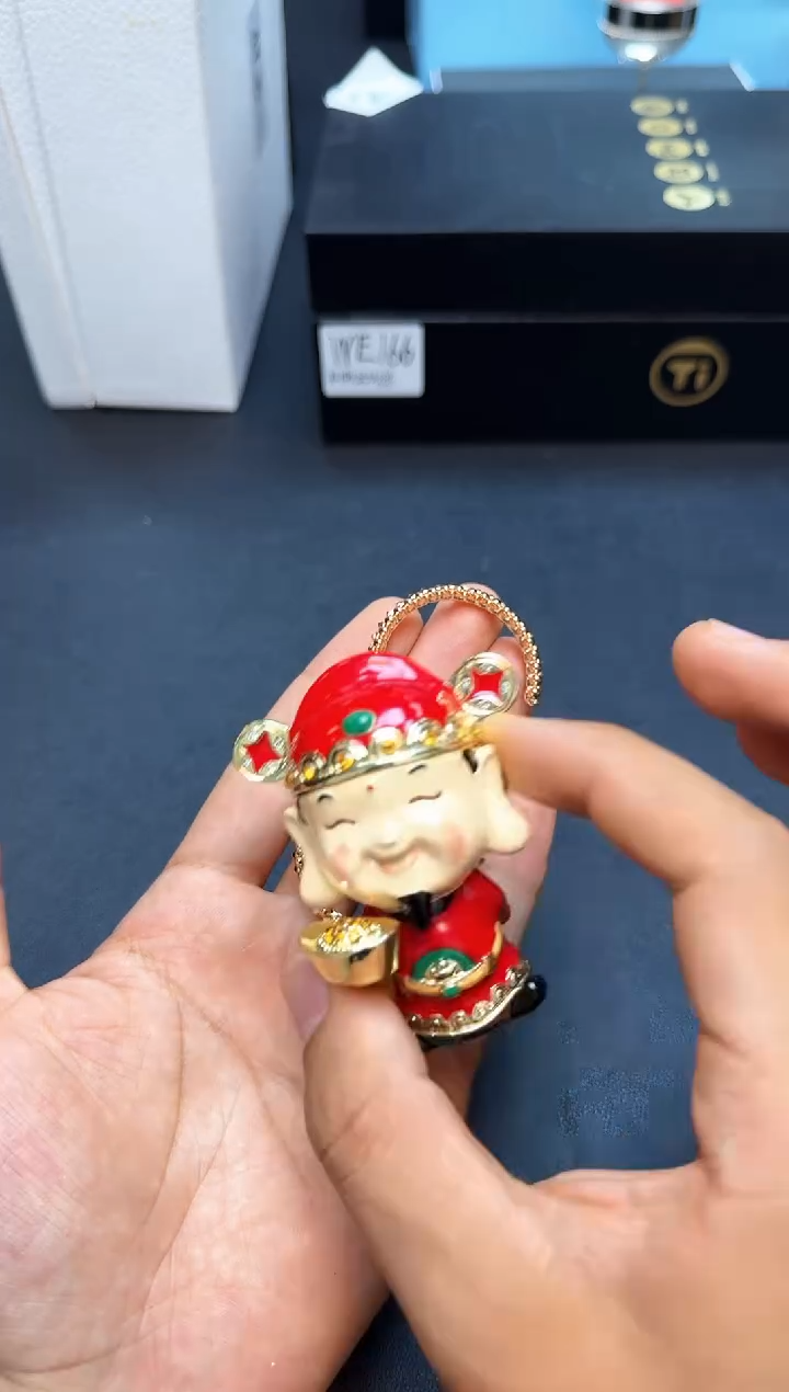 瓷片全新正品一件不留@@WE1118