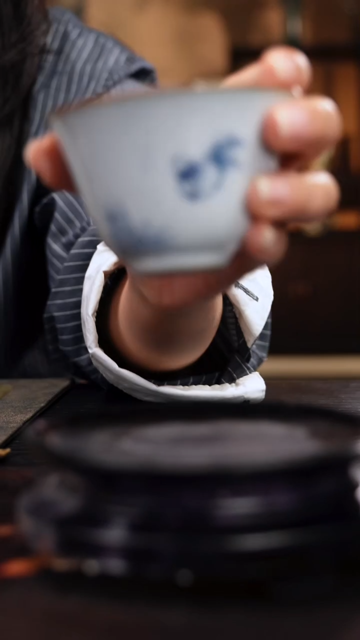 气窑 月影白 小金鱼 铃铛杯 惜缘底款